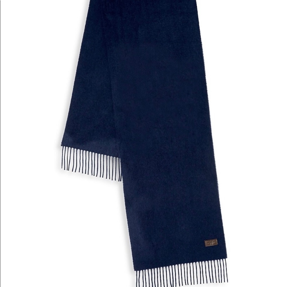 Cashmere scarf